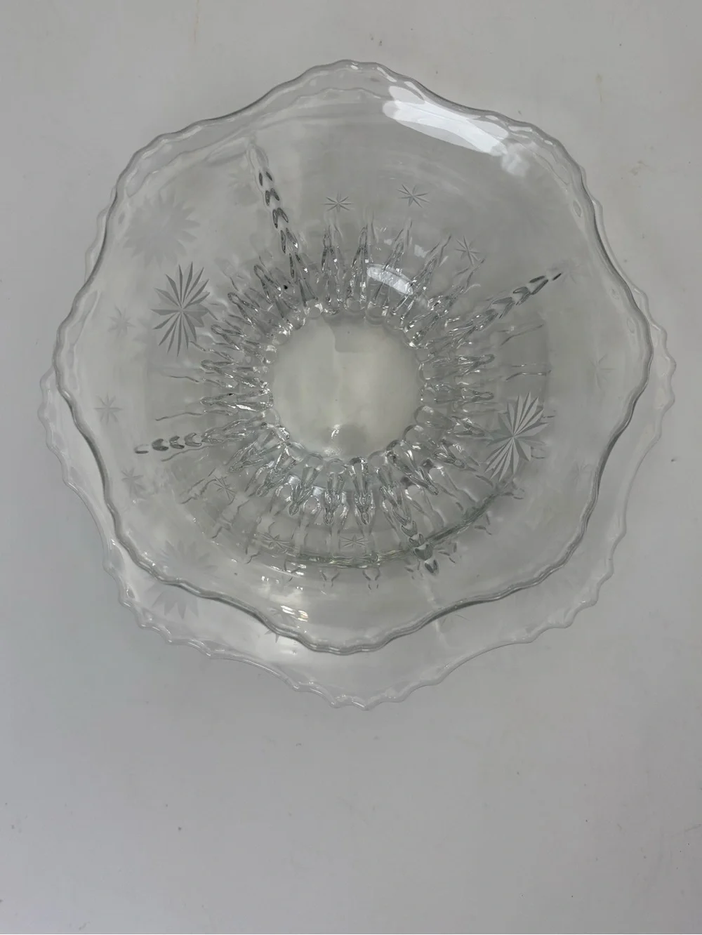 Vintage Scalloped Serving Bowl and Plate with MCM Starburst Pattern
